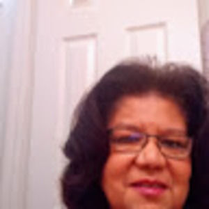 Meet your Posher, Rosana